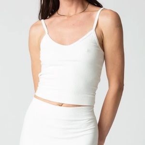 SO SIMPLE CROP TANK in White (X-Small)